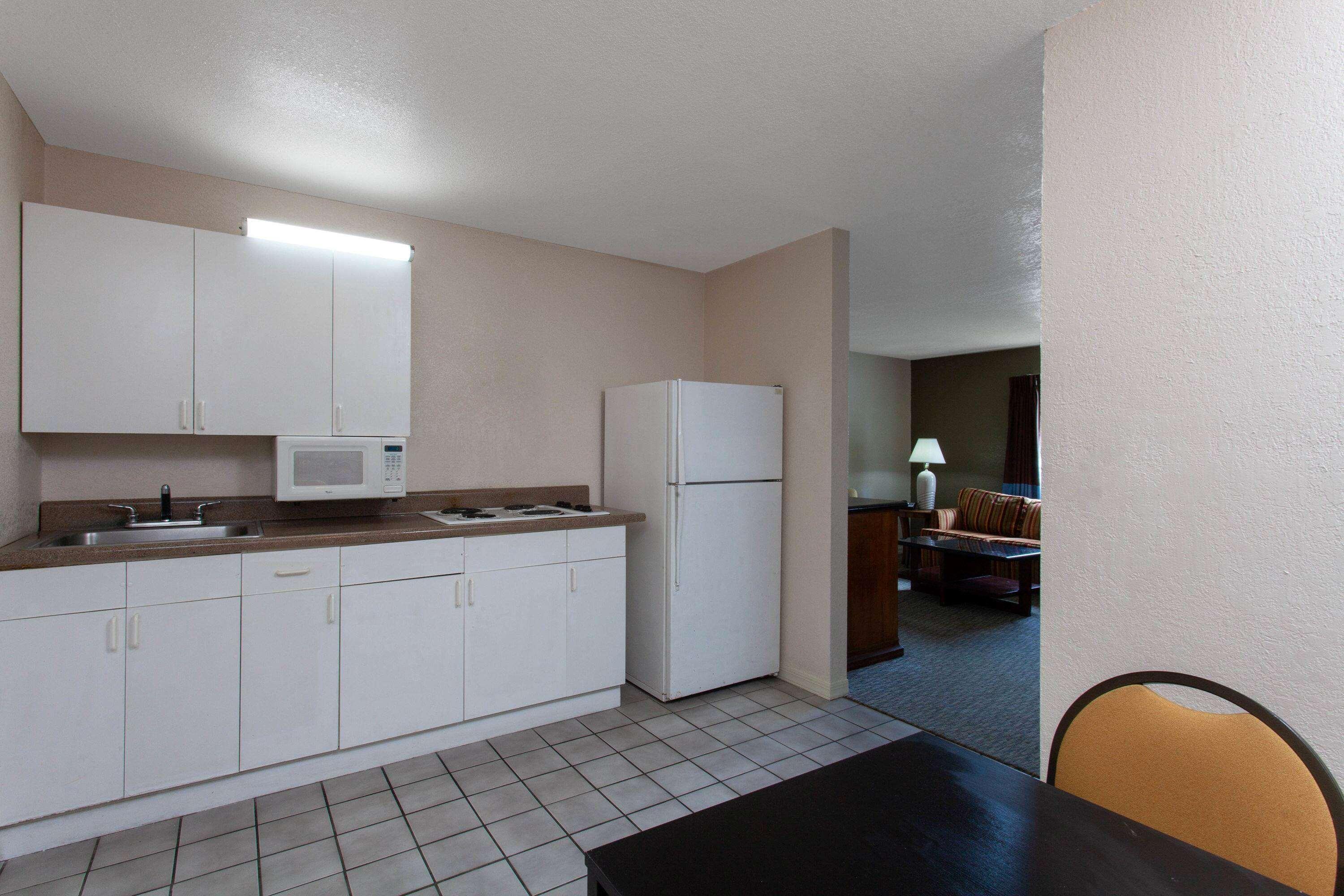 Motel Super 8 By Wyndham Kissimmee Esterno foto
