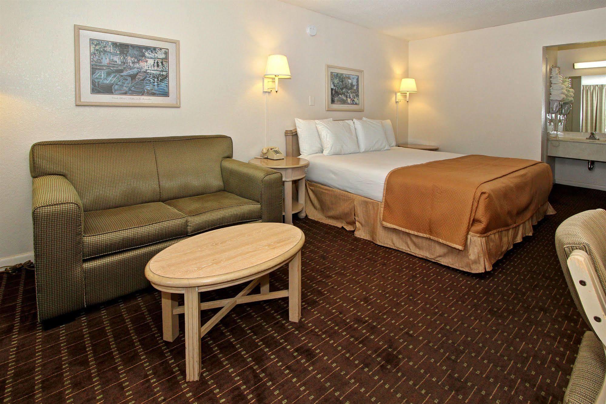Motel Super 8 By Wyndham Kissimmee Esterno foto